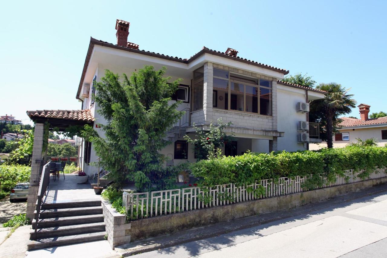 Tatjana'S Guesthouse Portoroz Exterior photo