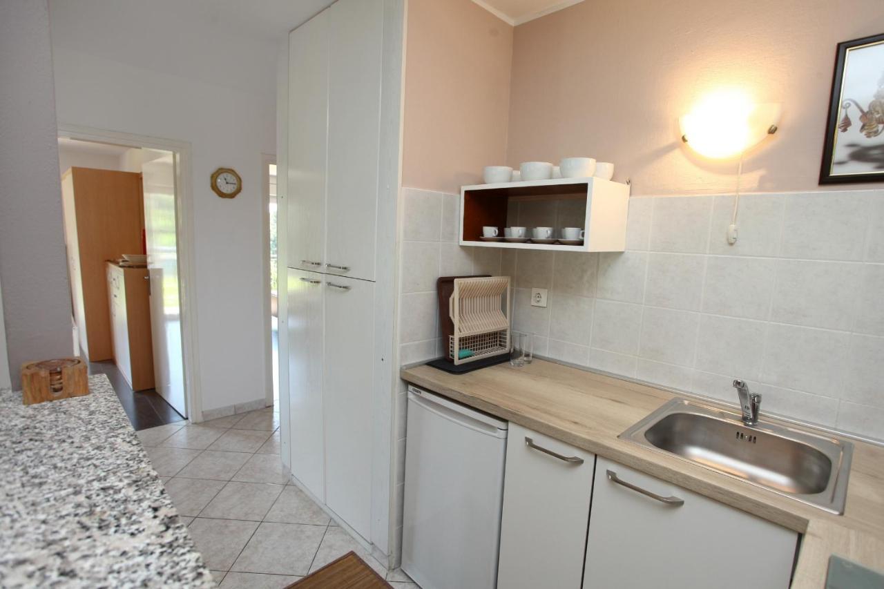Tatjana'S Guesthouse Portoroz Exterior photo