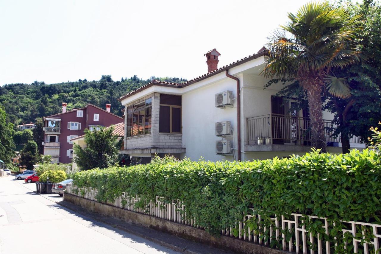 Tatjana'S Guesthouse Portoroz Exterior photo